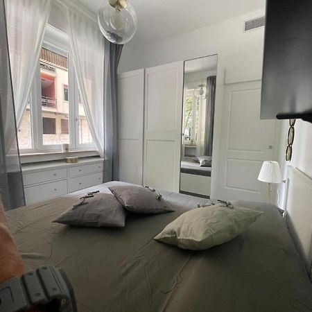 Bilocale Di Prestigio: Milano Centro Lejlighed Eksteriør billede