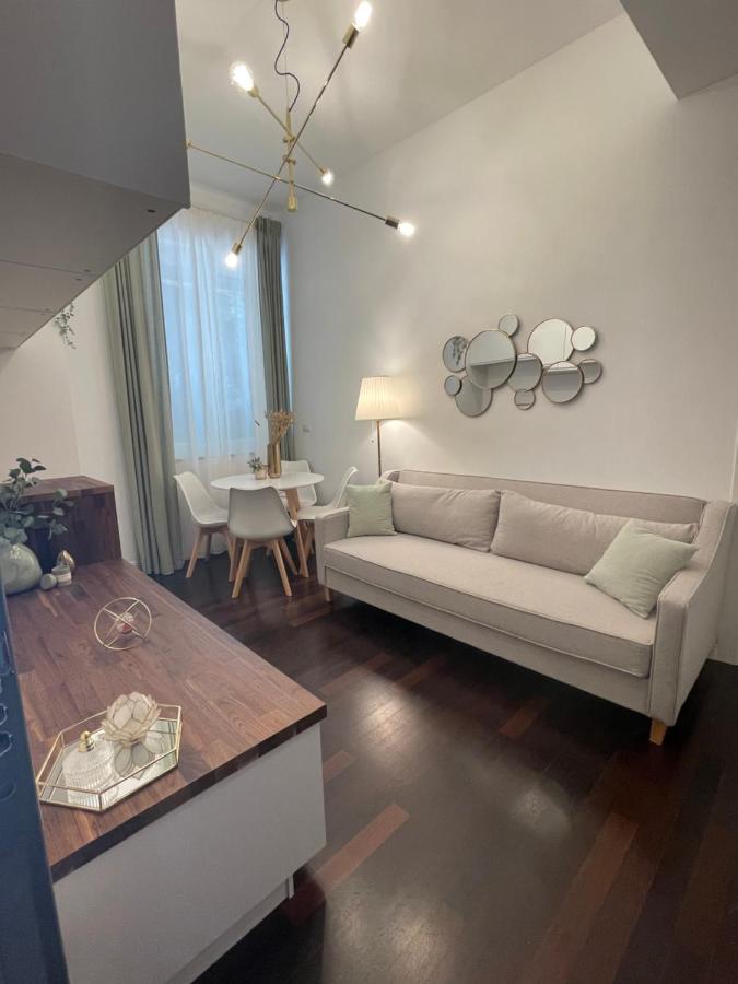 Bilocale Di Prestigio: Milano Centro Lejlighed Eksteriør billede