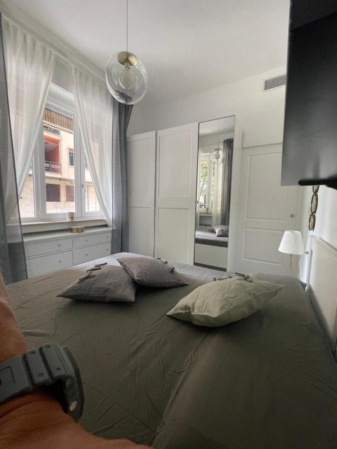 Bilocale Di Prestigio: Milano Centro Lejlighed Eksteriør billede